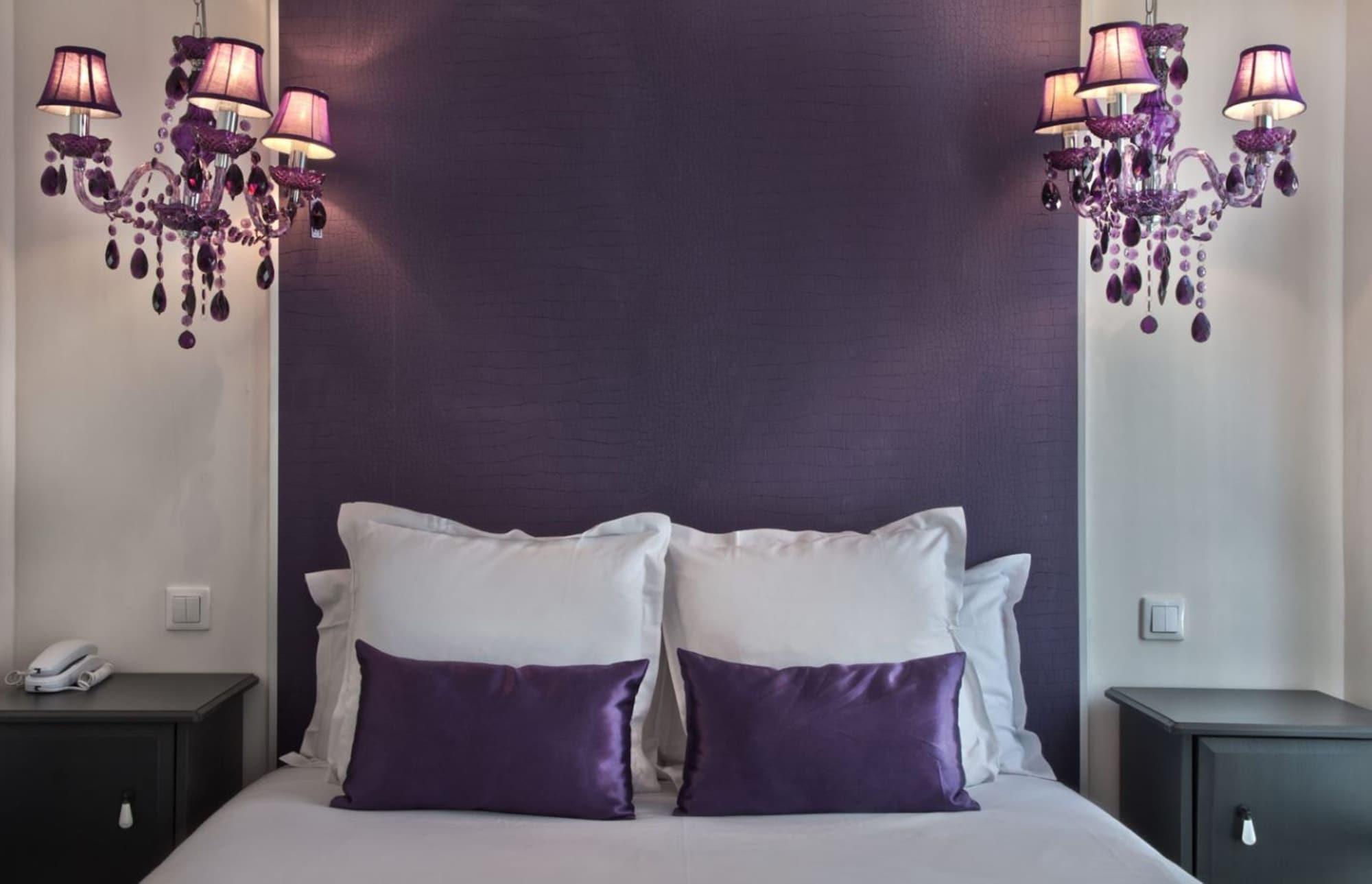 B Square Hotel Parijs